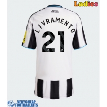 Newcastle United Tino Livramento #21 Replica Home Shirt Ladies 2025-26 Short Sleeve